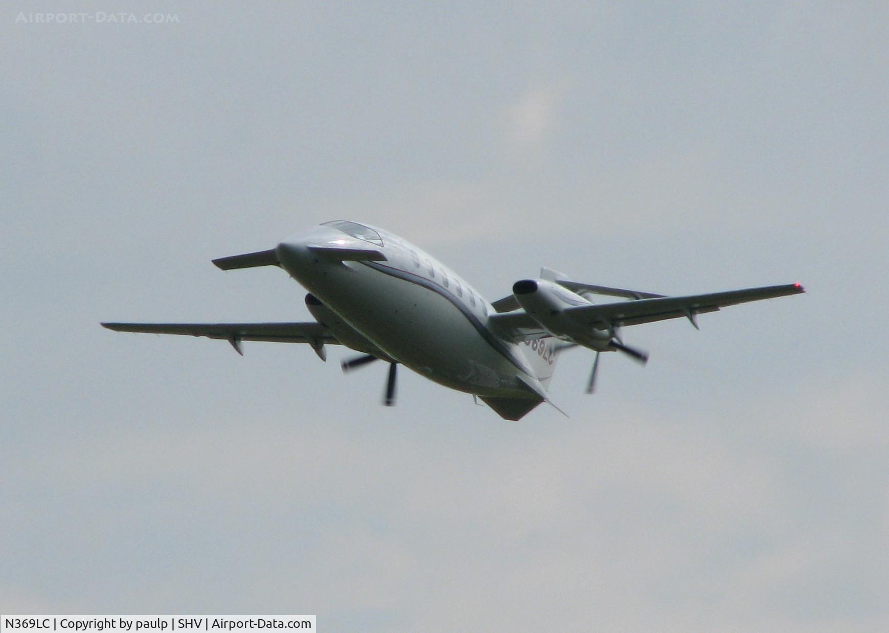 N369LC, 2008 Piaggio P-180 C/N 1154, Taking off from Shreveport Regional.