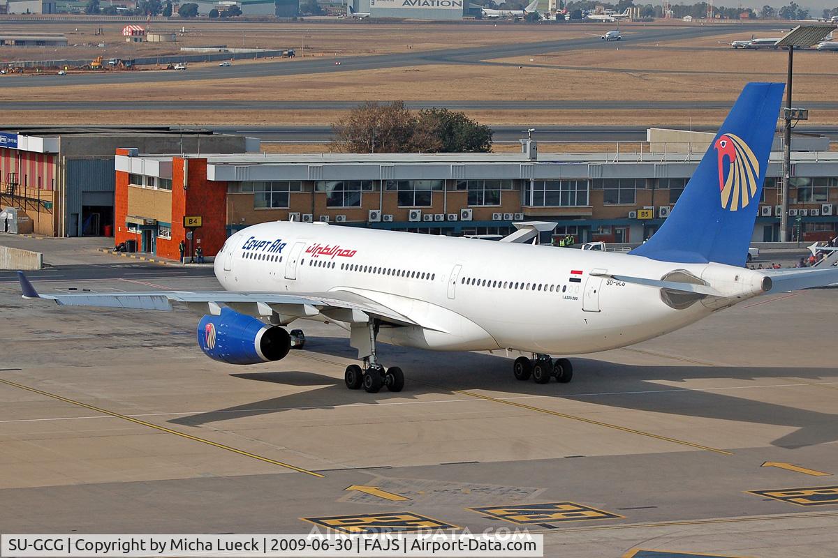 SU-GCG, Airbus A330-243 C/N 666, At Jo'burg