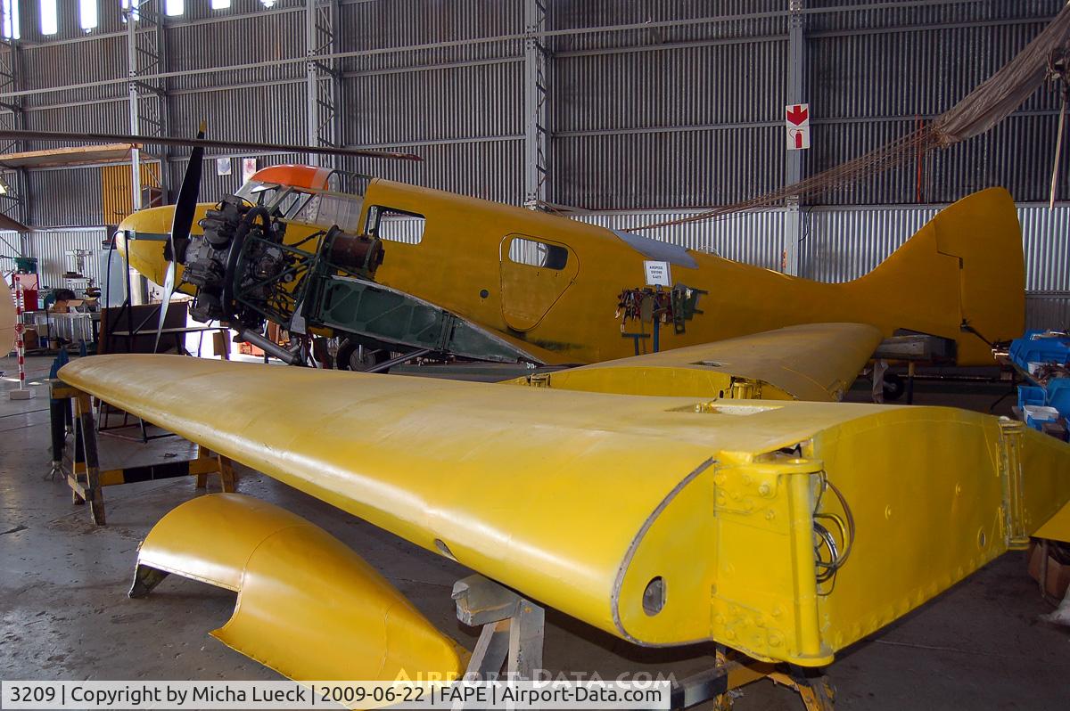 3209, Avro 652A Anson I C/N Not found 3209, At the SAAF Museum in Port Elizabeth