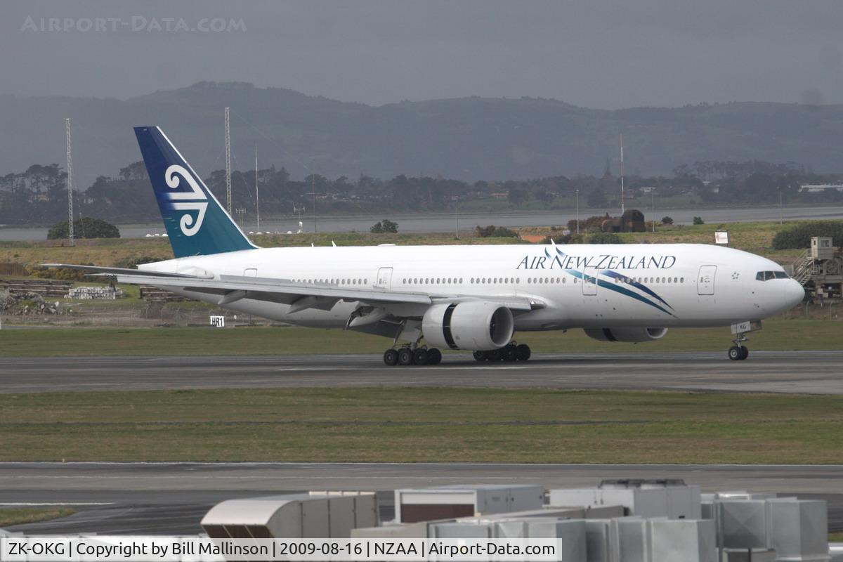ZK-OKG, 2006 Boeing 777-219 C/N 29403, Rain, rain gone away