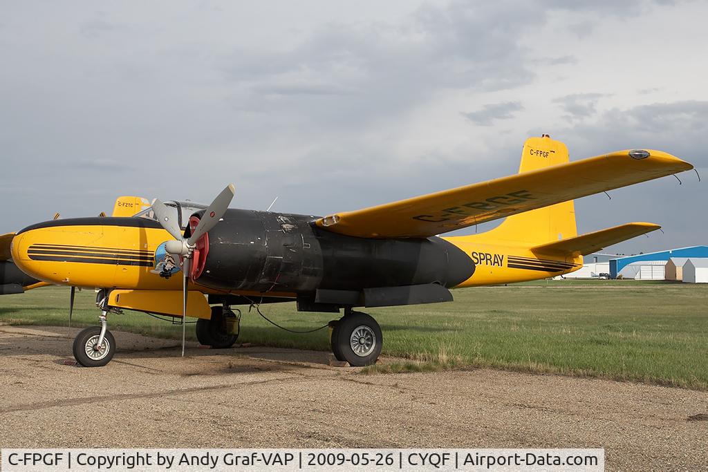 C-FPGF, 1945 Douglas A-26B Invader C/N 29154, Air Spray Douglas A-26