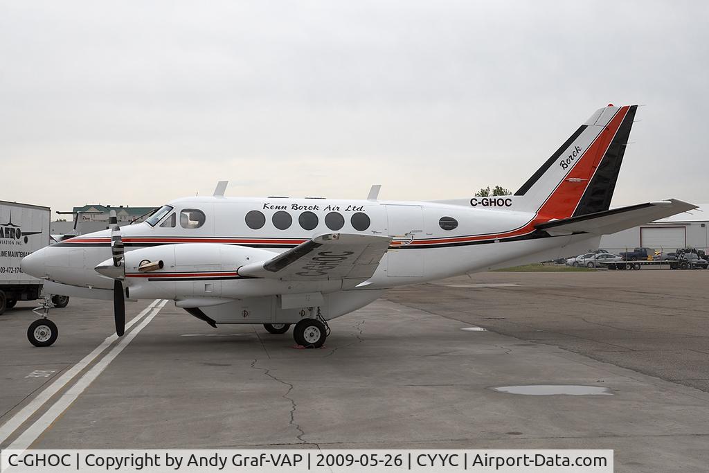 C-GHOC, 1974 Beech A100 King Air C/N B-194, Kenn Borek Air Beech 100