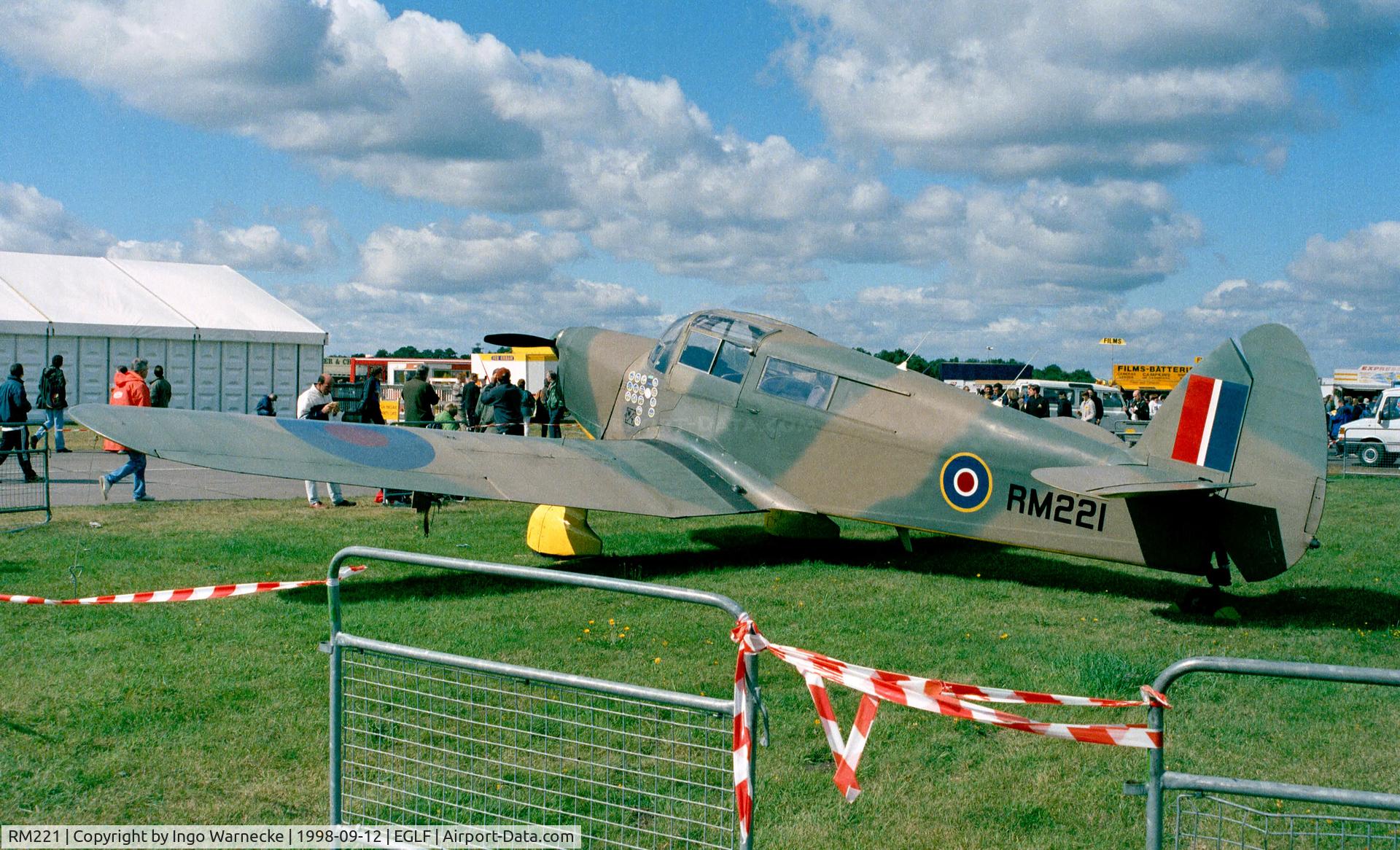RM221, 1945 Percival P-31 Proctor 4 C/N FHM 141, Percival Proctor IV at Farnborough International 1998