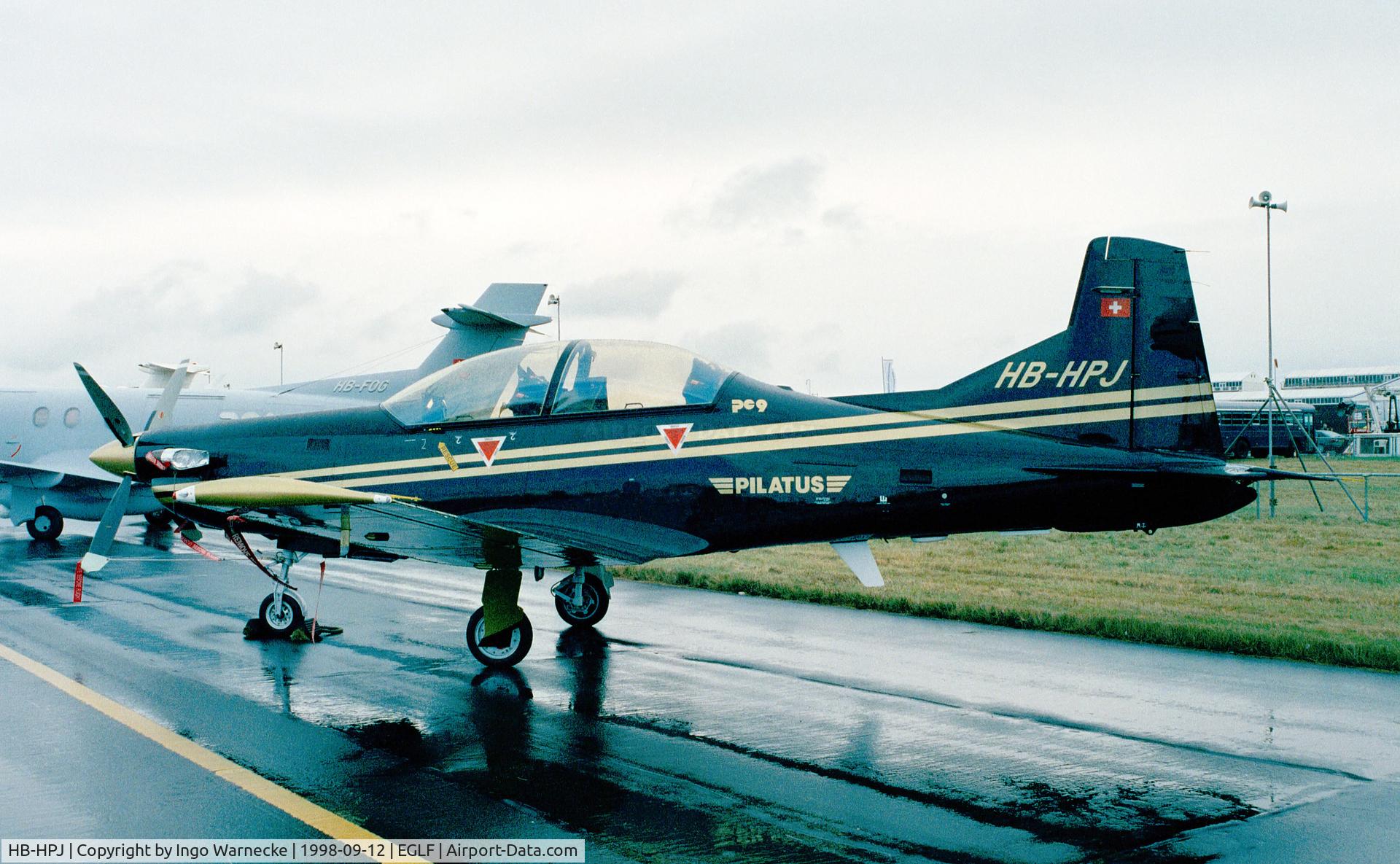 HB-HPJ, 1997 Pilatus PC-9M C/N 605, Pilatus PC-9(M) at Farnborough International 1998