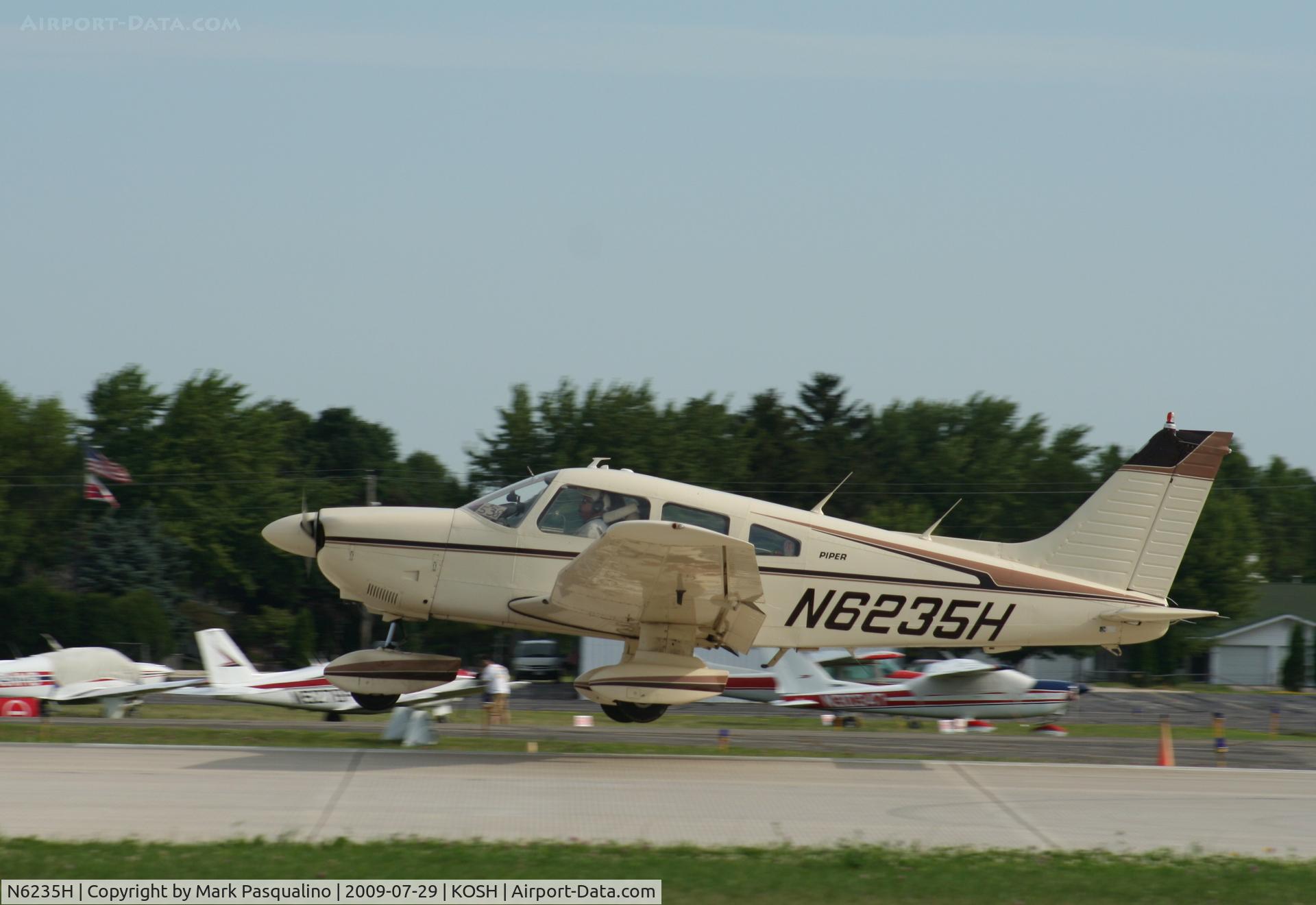N6235H, 1977 Piper PA-28-181 C/N 28-7890219, Piper PA-28-181