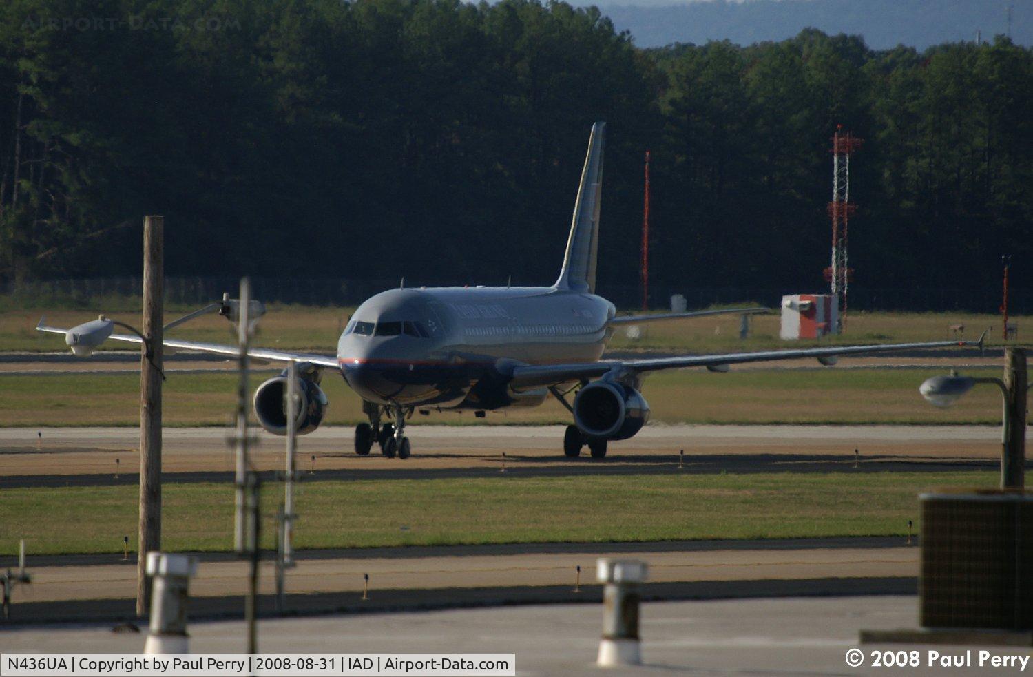 N436UA, 1996 Airbus A320-232 C/N 638, An A320 coming in, headed for the large terminal area