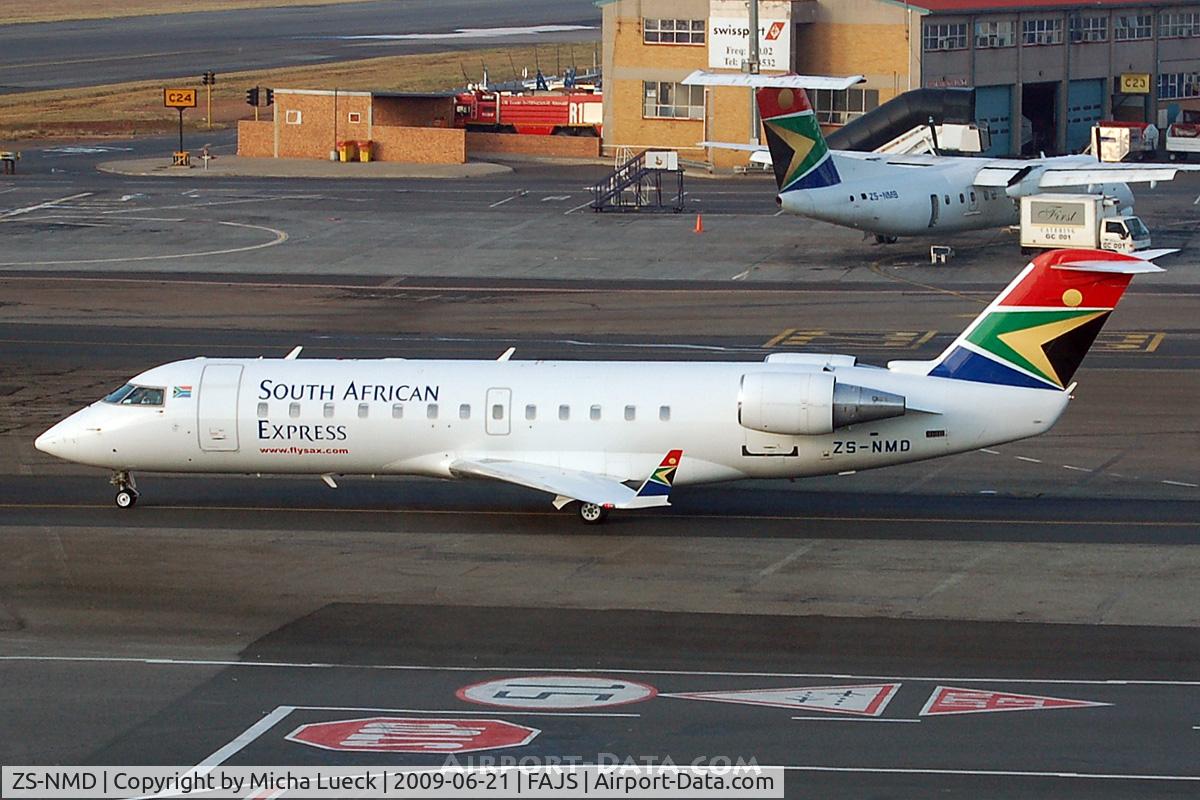 ZS-NMD, Canadair CRJ-200ER (CL-600-2B19) C/N 7233, At Jo'burg