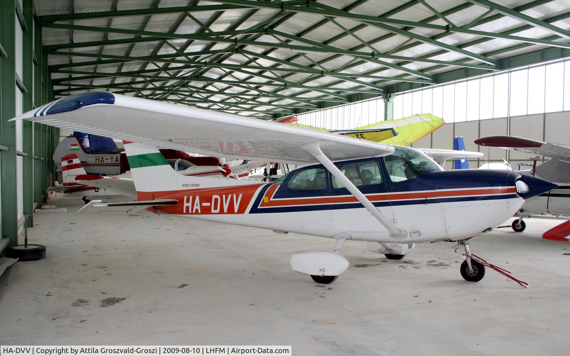 HA-DVV, 1980 Reims FR172K Hawk XP C/N 0670, Fertöszentmiklos - Meidl Airport / LHFM - Hungary