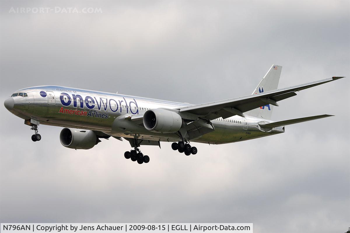 N796AN, 2000 Boeing 777-223 C/N 30796, American Airlines - Boeing 777-223ER - Reg. N796AN