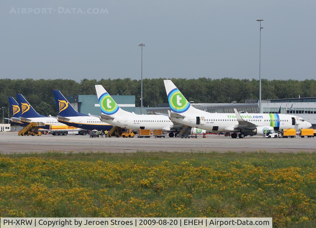 PH-XRW, 2003 Boeing 737-7K2 C/N 33465, busy times at EHEH