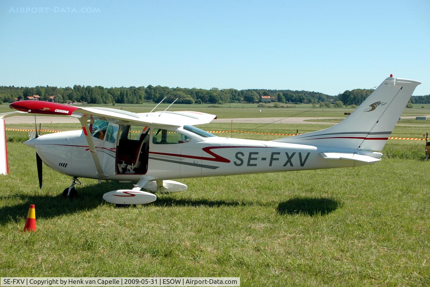 SE-FXV, 1972 Cessna 182P Skylane Skylane C/N 18261259, Cessna 182P at Västerås Hässlö airport, Sweden