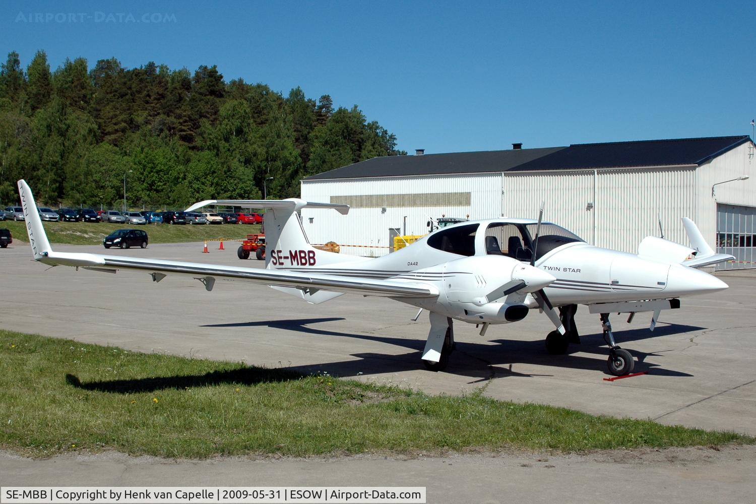 SE-MBB, 2008 Diamond DA-42 Twin Star C/N 42.338, Diamond DA42 Twin Star at  Västerås Hässlö airport, Sweden.