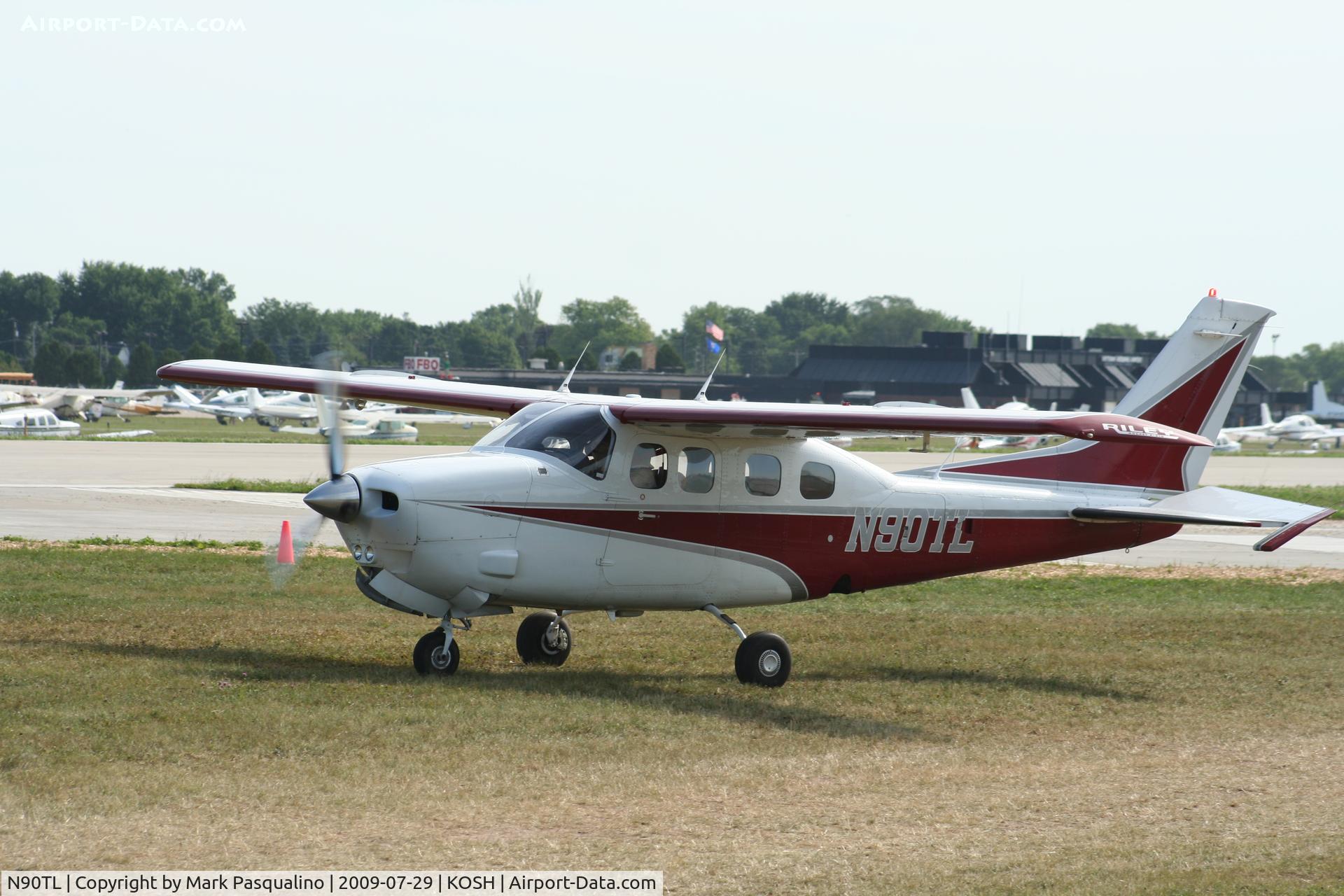 N90TL, 1979 Cessna P210N Pressurised Centurion C/N P21000206, Cessna P210N