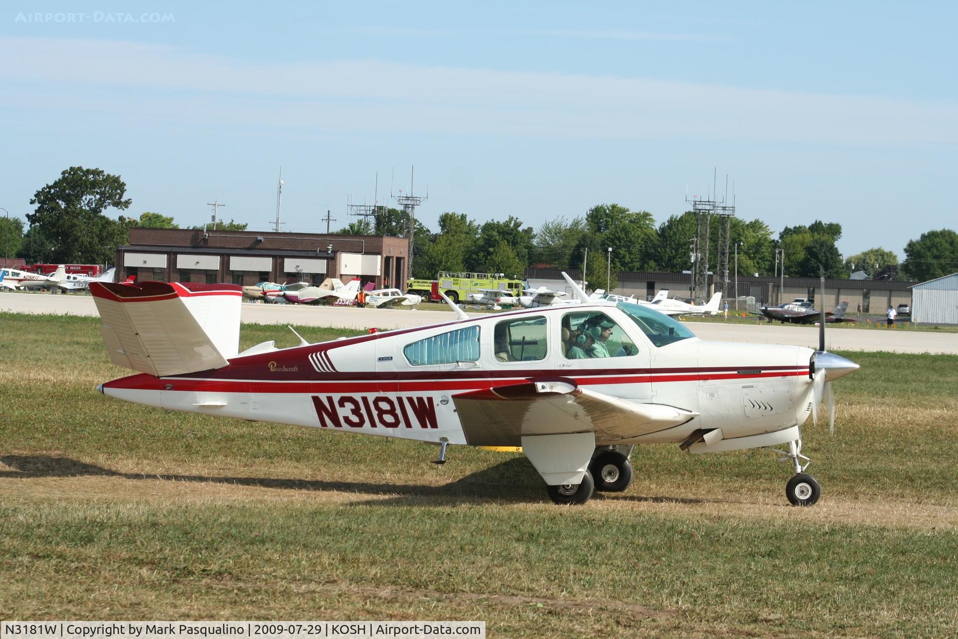 N3181W, 1974 Beech V35B Bonanza C/N D-9575, Beech V35B