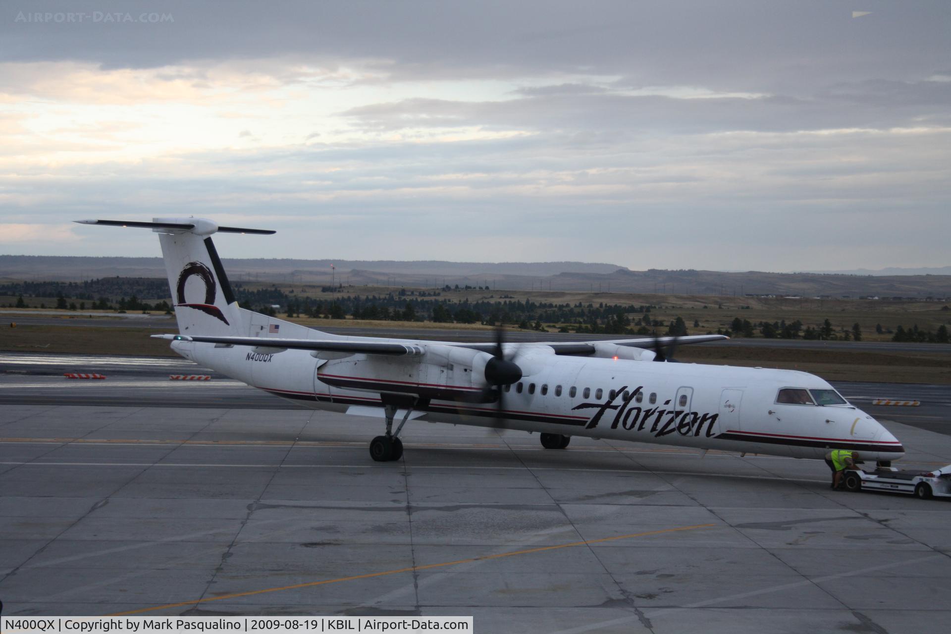 N400QX, 2000 Bombardier DHC-8-402 Dash 8 C/N 4030, DHC-8-402