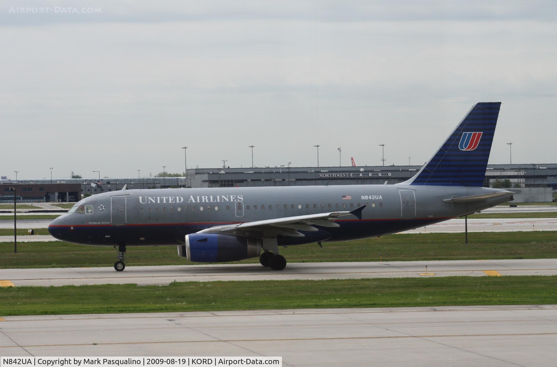 N842UA, 2001 Airbus A319-131 C/N 1569, Airbus A319
