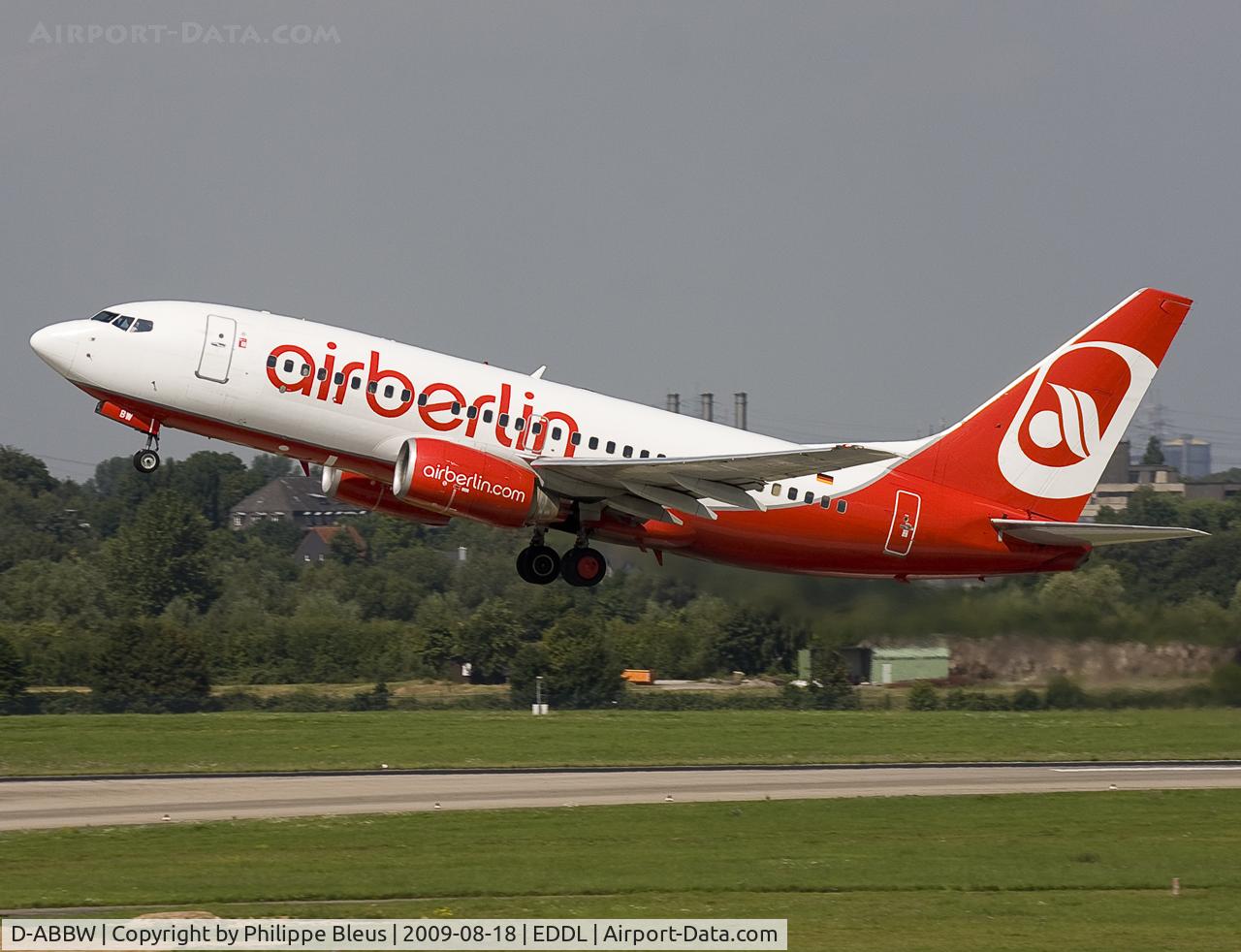 D-ABBW, 2002 Boeing 737-76Q C/N 30642, One of the many of the day, taking off from rwy 23L.
