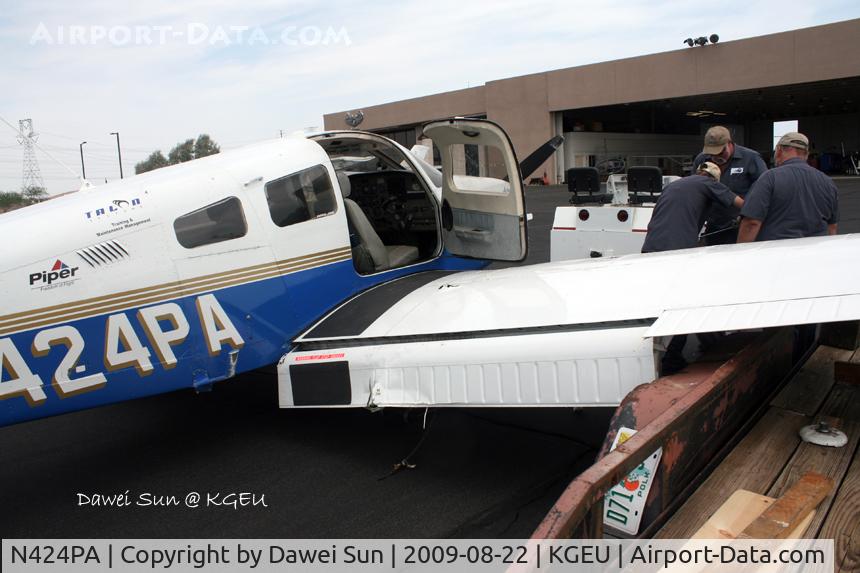 N424PA, 2001 Piper PA-28-181 Archer C/N 2843468, Crash Landing @ KGEU