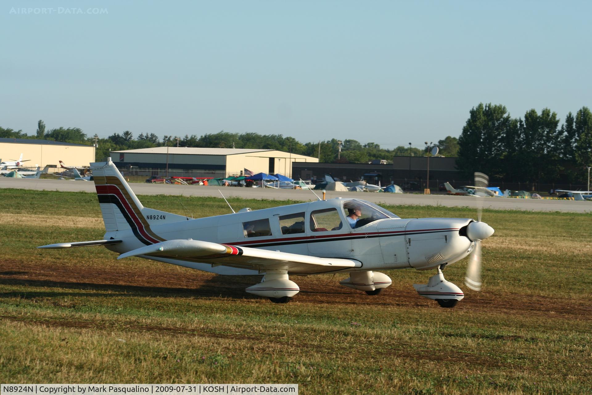N8924N, 1969 Piper PA-32-300 Cherokee Six Cherokee Six C/N 32-40720, Piper PA-32-300