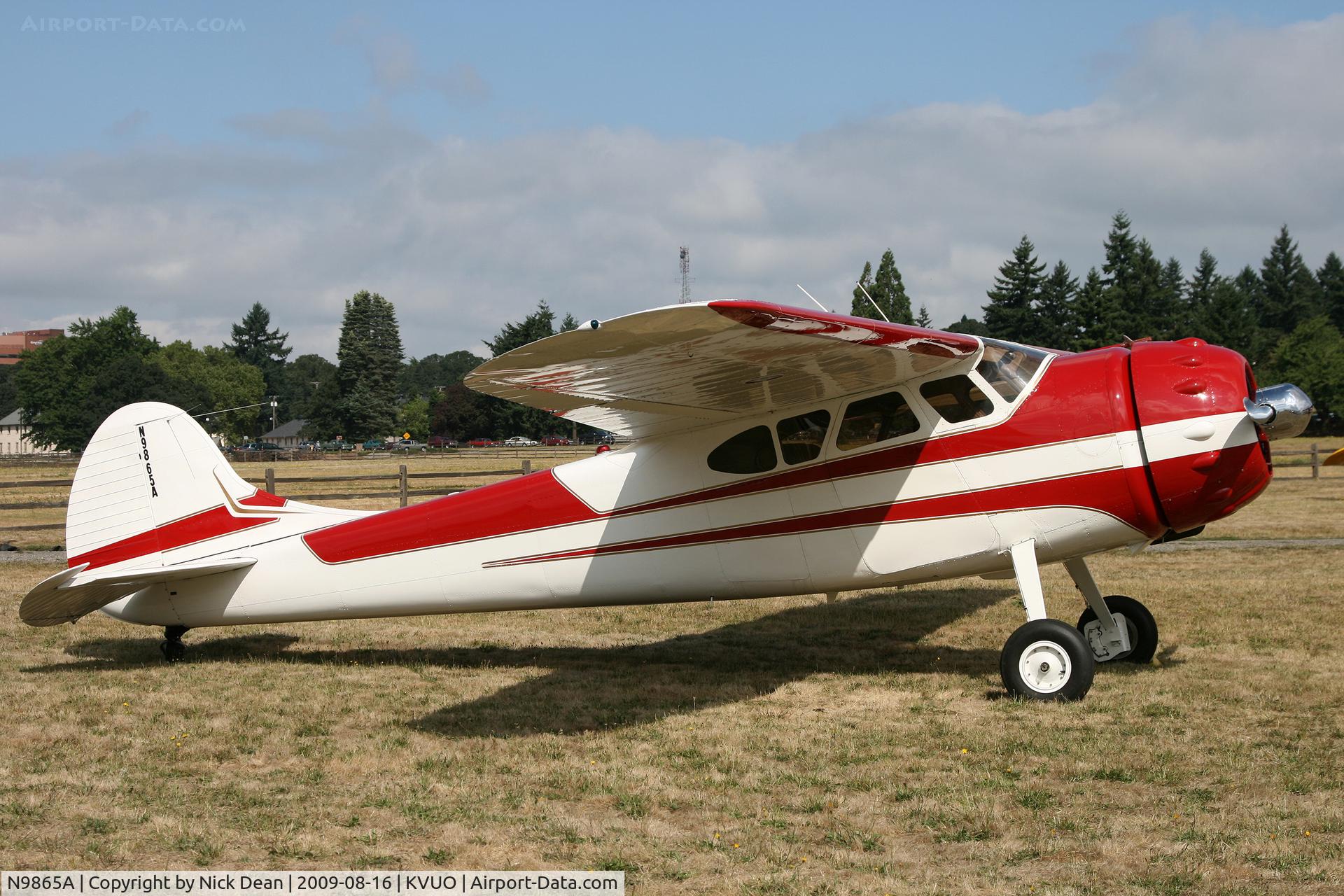 N9865A, 1950 Cessna 190 C/N 7567, KVUO