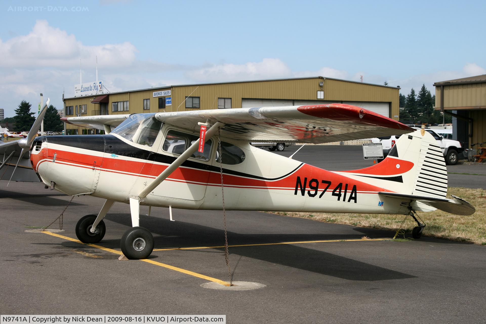 N9741A, 1950 Cessna 170A C/N 19406, KVUO