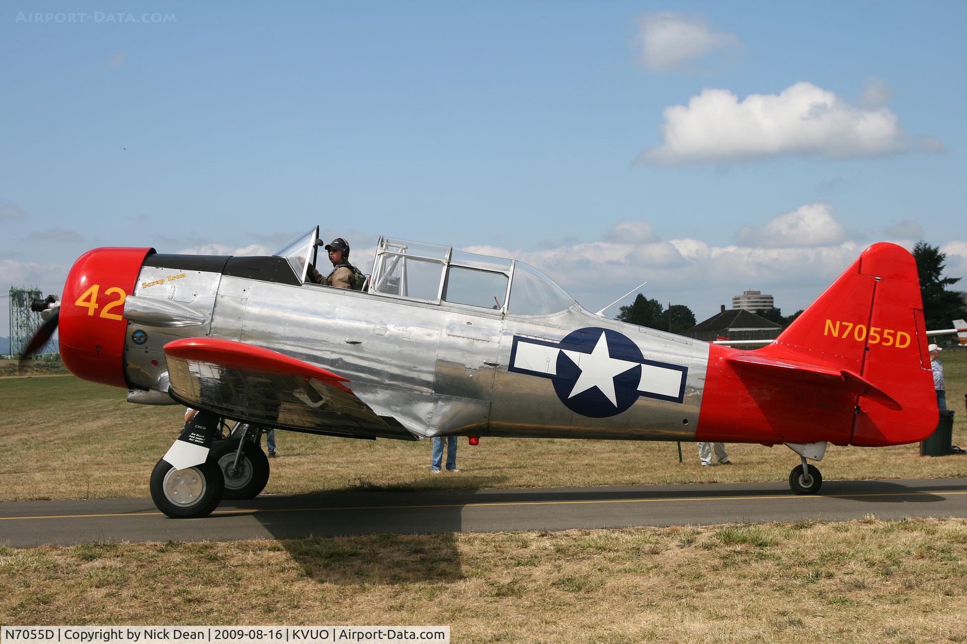 N7055D, 1942 North American AT-6A Texan C/N 78-7228, KVUO