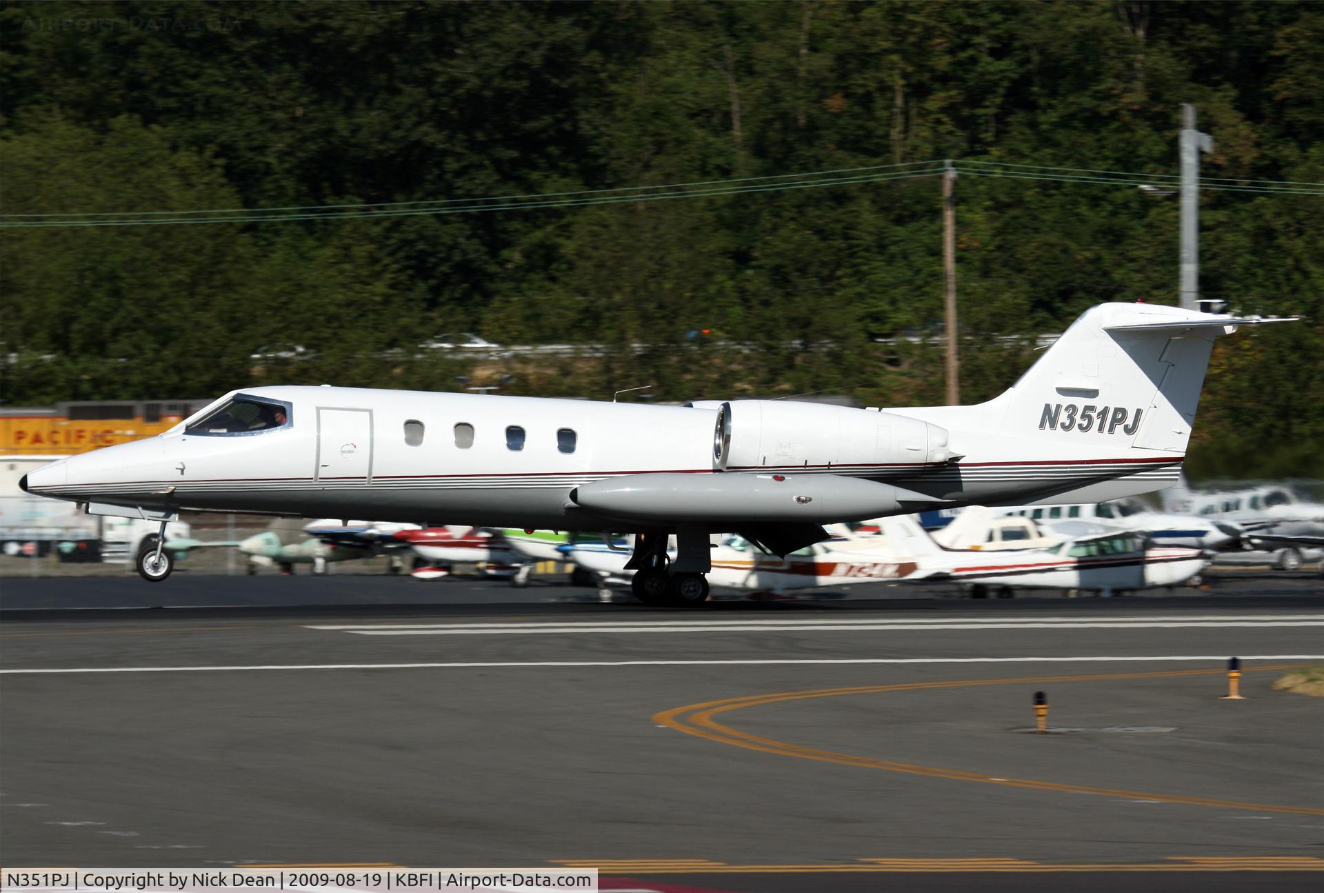 N351PJ, 1976 Gates Learjet 35A C/N 074, KBFI
