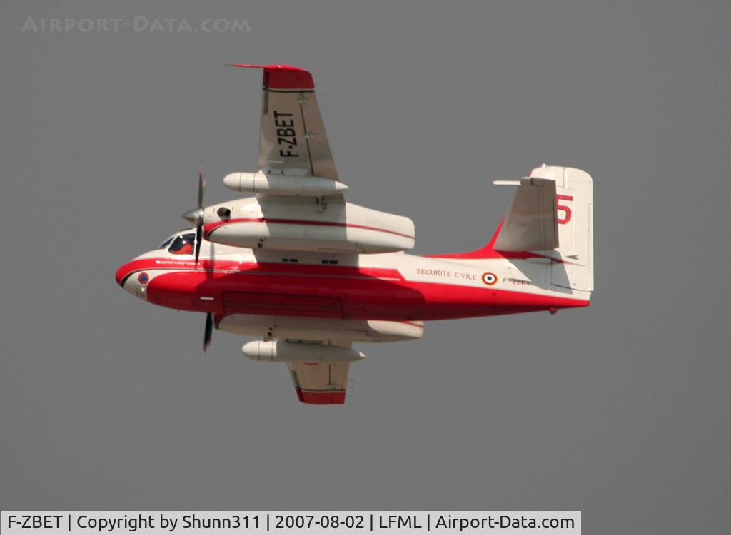 F-ZBET, Grumman TS-2A/Conair Turbo Firecat C/N 703, On take off for a new fire forest rescue...