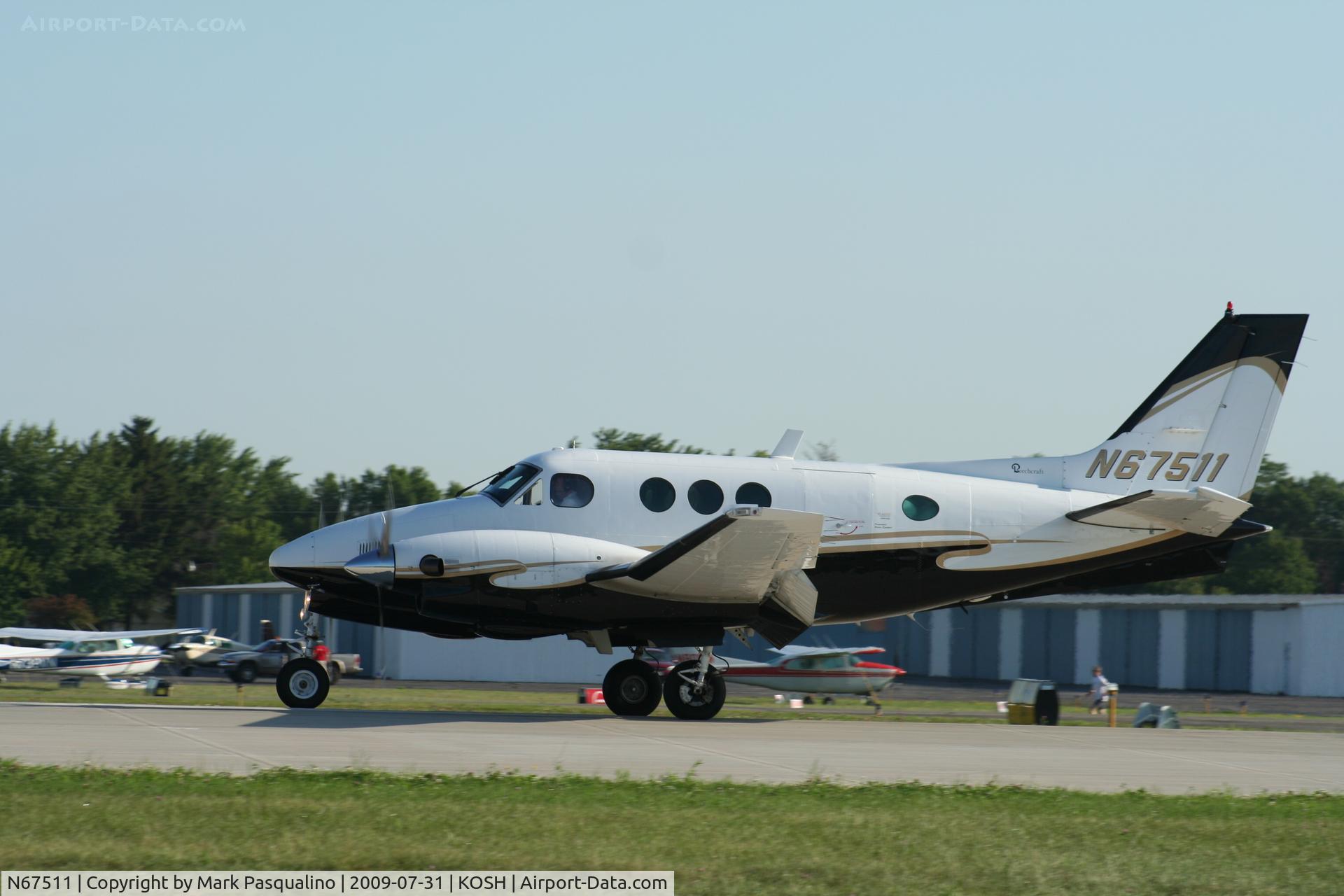 N67511, 1980 Beech C90 King Air C/N LJ-888, Beech C90