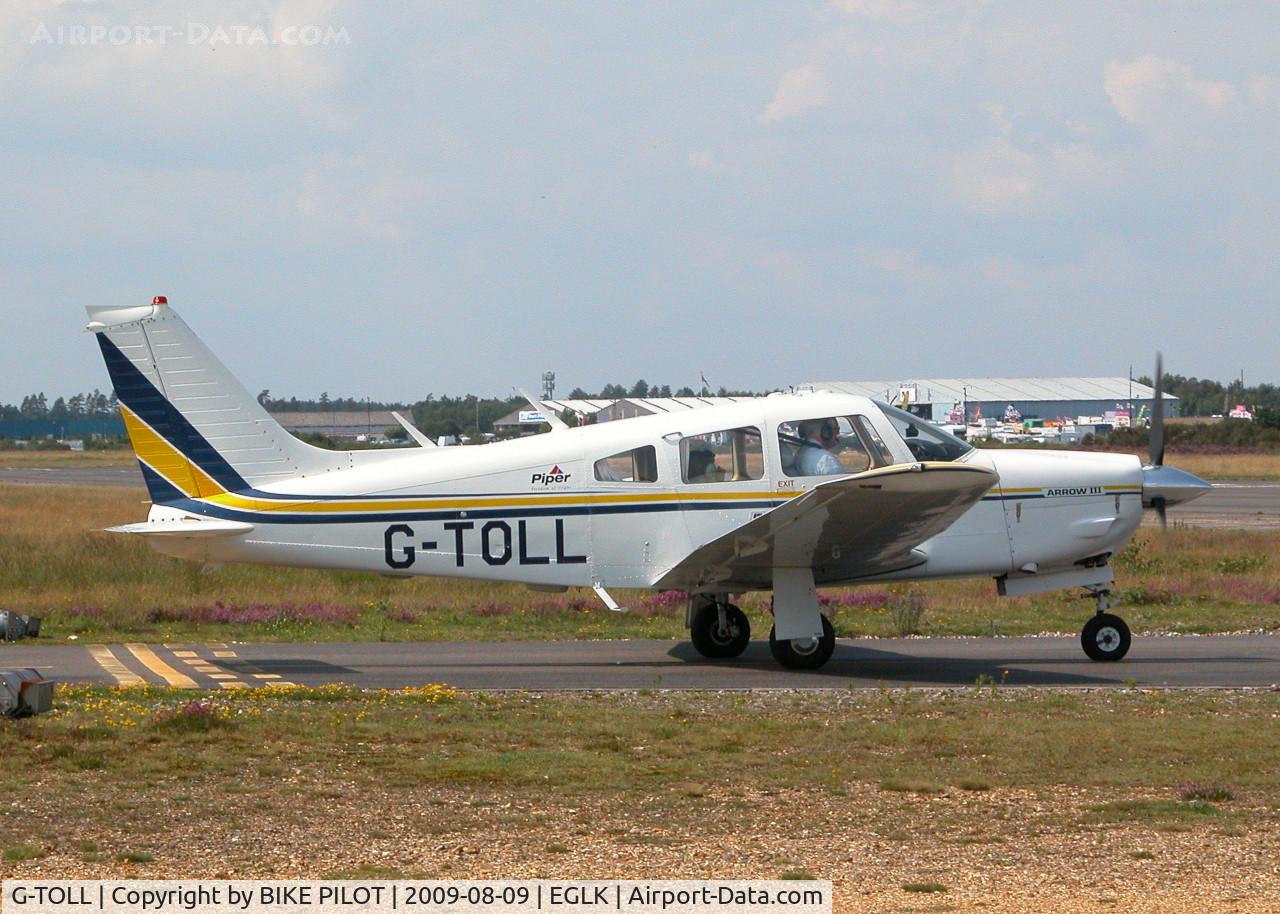 G-TOLL, 1977 Piper PA-28R-201 Cherokee Arrow III C/N 28R-7837025, JUST ENTERING RWY 25