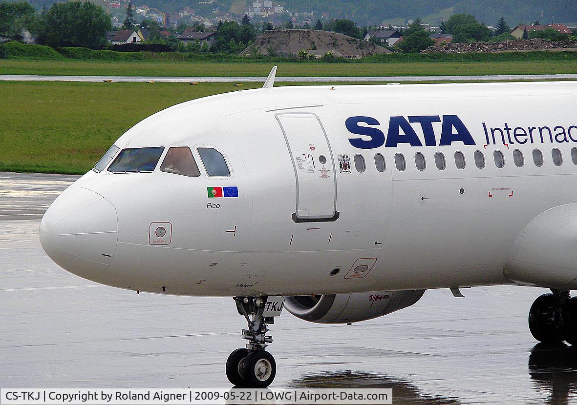 CS-TKJ, 1998 Airbus A320-212 C/N 795, Stat A320 arriving from Funchal
