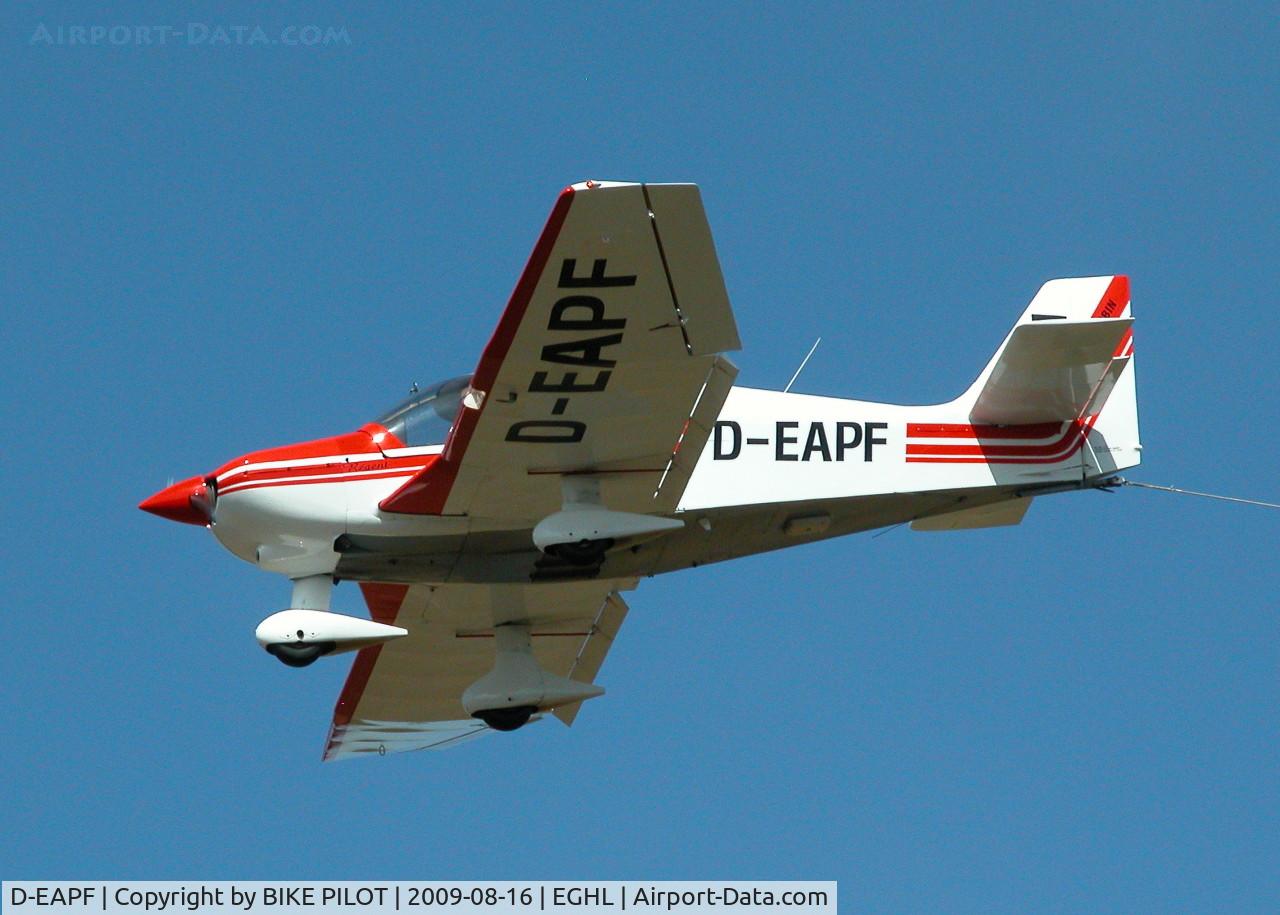 D-EAPF, Robin DR-400-180R Remorqueur Regent C/N 1630, GLIDER TUG RETURNING FOR ANOTHER PICK UP DURING COMPETITIONS AT LASHAM