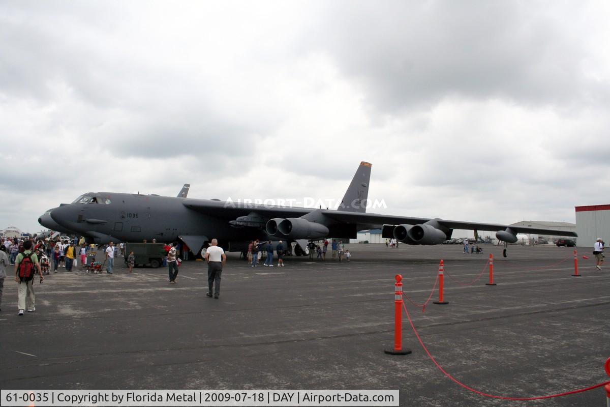 61-0035, 1961 Boeing B-52H Stratofortress C/N 464462, B-52H