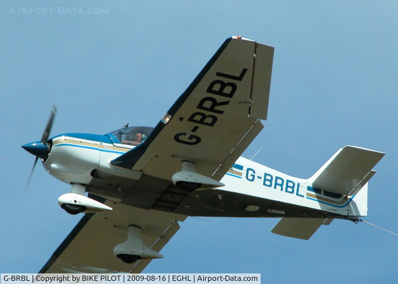 G-BRBL, 1989 Robin DR-400-180 Regent Regent C/N 1920, GLIDER TUG RETURNING FOR ANOTHER PICK UP DURING COMPETITIONS AT LASHAM