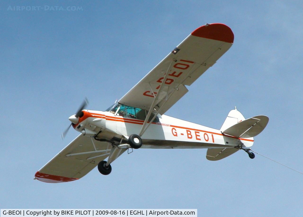 G-BEOI, 1976 Piper PA-18-150 Super Cub C/N 18-7709028, GLIDER TUG RETURNING FOR ANOTHER PICK UP DURING COMPETITIONS AT LASHAM