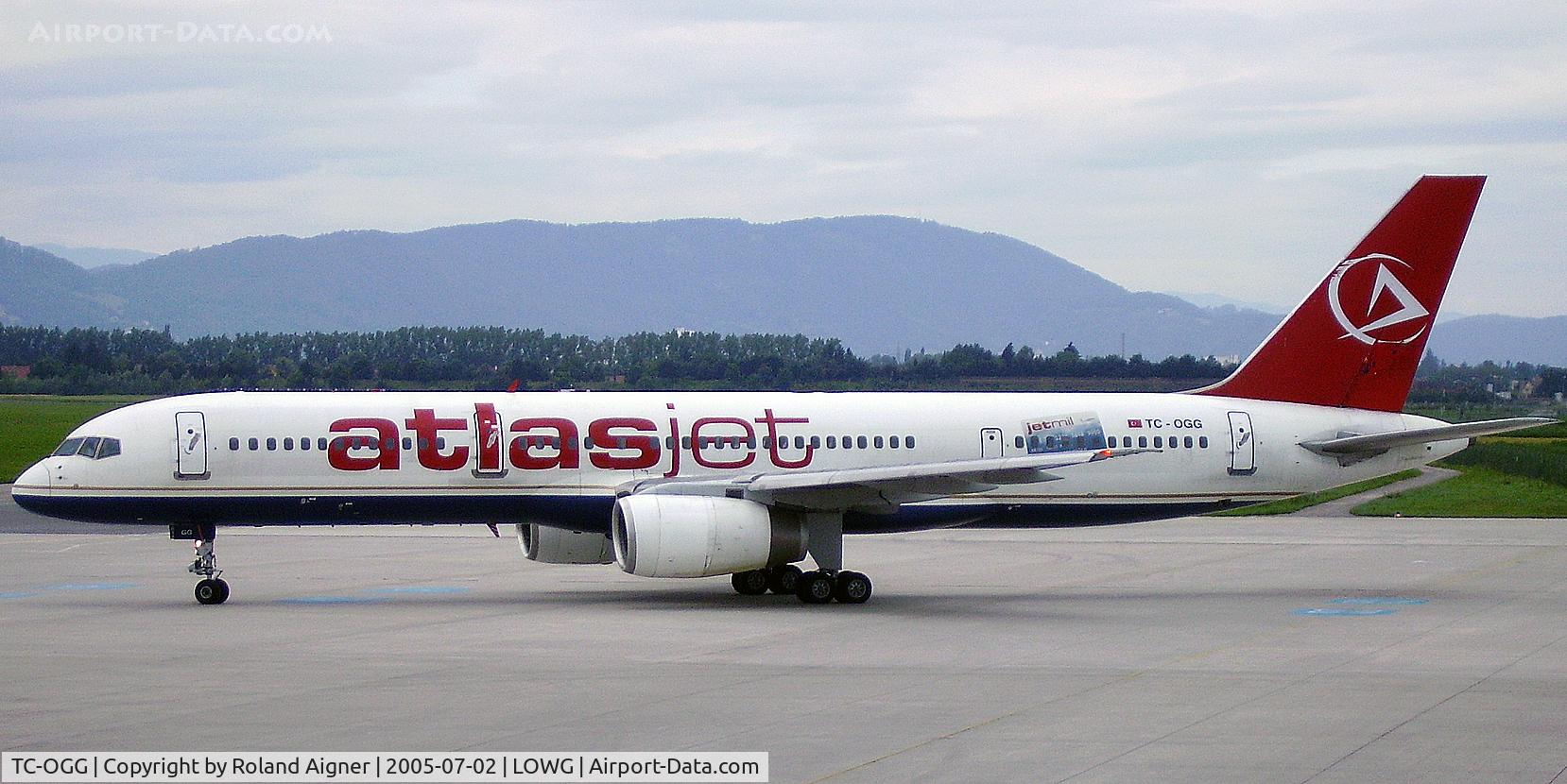 TC-OGG, 1988 Boeing 757-2G5 C/N 23983, To first and last sometimes I saw this nice Boeing B757-200 of atlas jet in Graz.