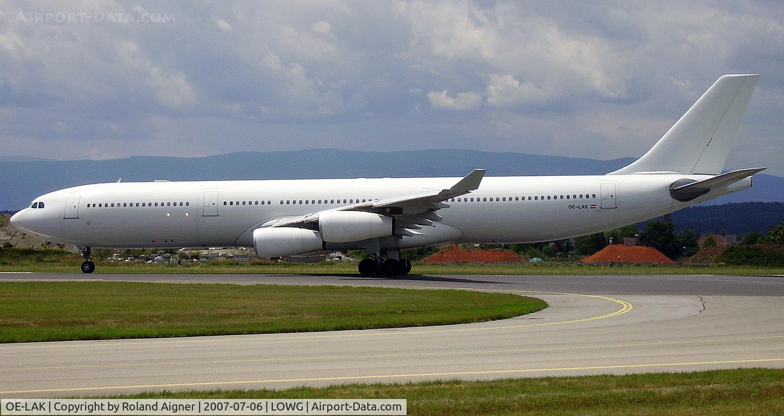 OE-LAK, 1997 Airbus A340-313 C/N 169, The return flight of the probably biggest Summersplash event in Antalya brought these Austrian A340-300 to Graz.