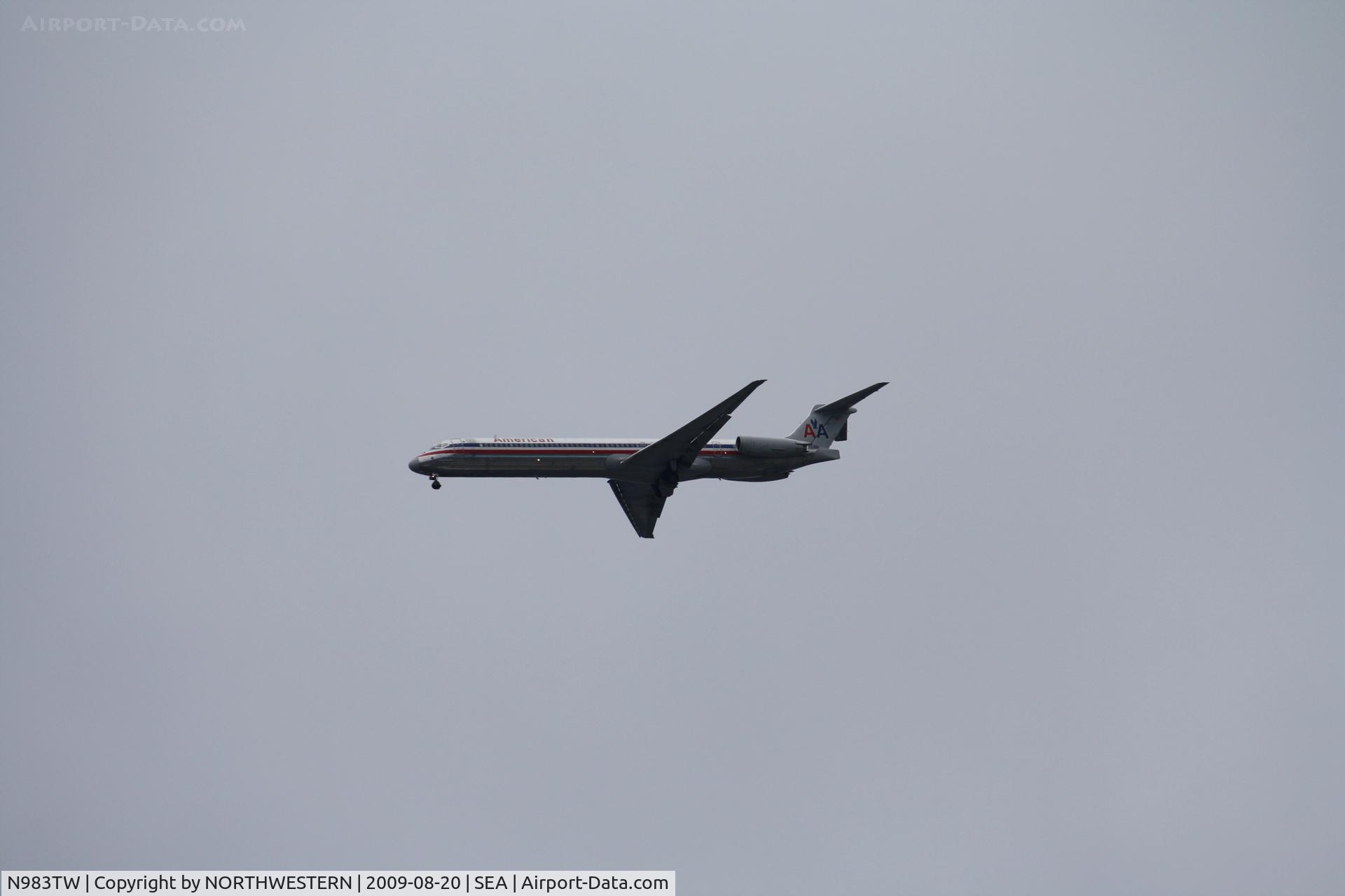 N983TW, 1999 McDonnell Douglas MD-83 (DC-9-83) C/N 53633, approaching SEATAC