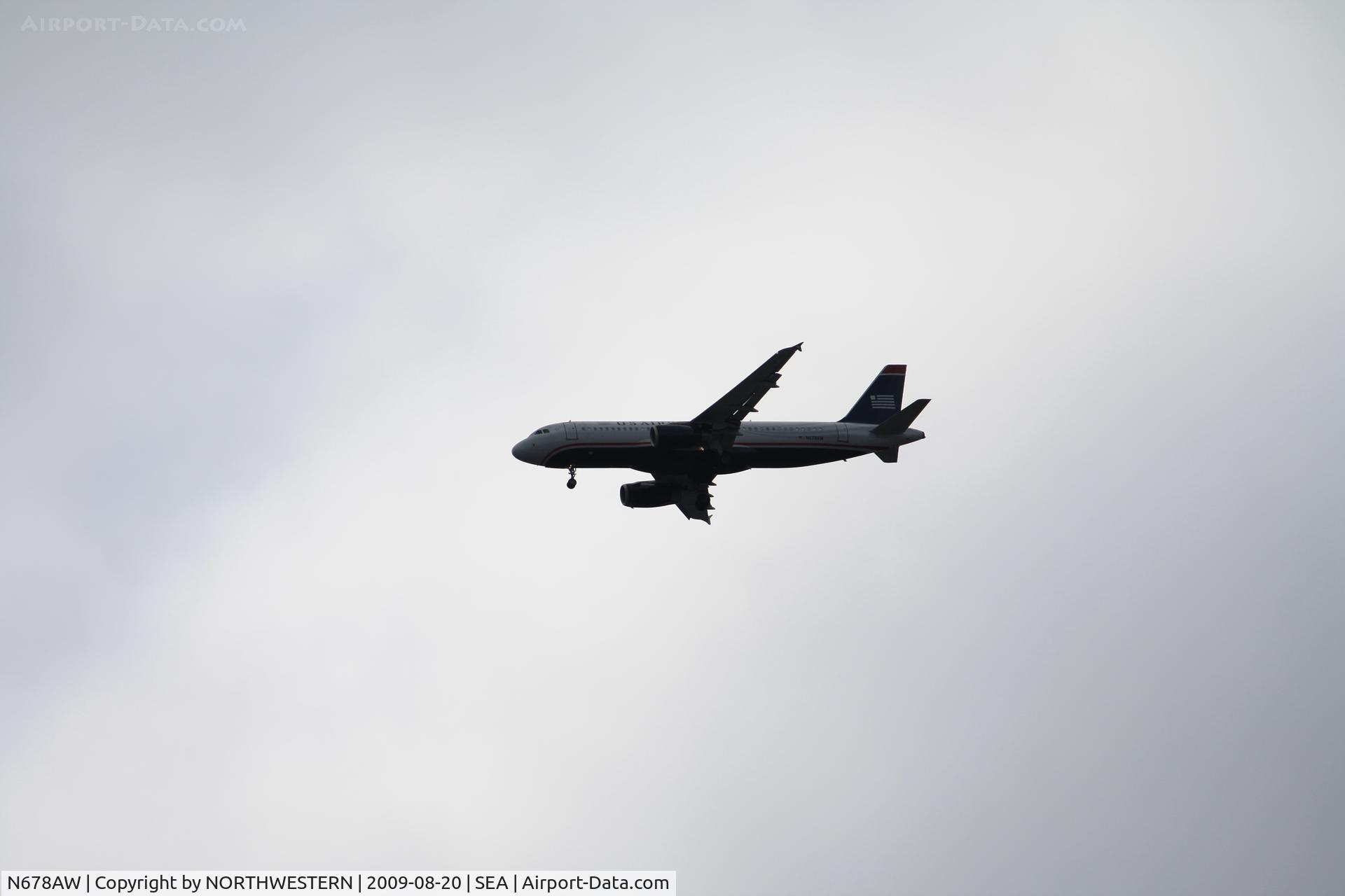N678AW, 2005 Airbus A320-232 C/N 2482, MINNEAPOLIS-SEATTLE