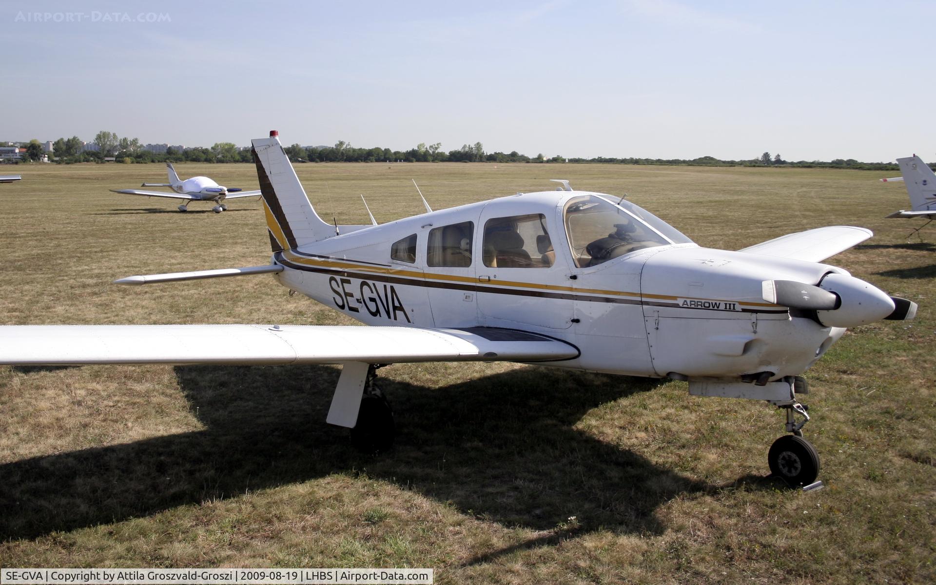 SE-GVA, 1977 Piper PA-28R-201 Cherokee Arrow III C/N 28R-7837027, Budaörs-Airport  Hungary-LHBS