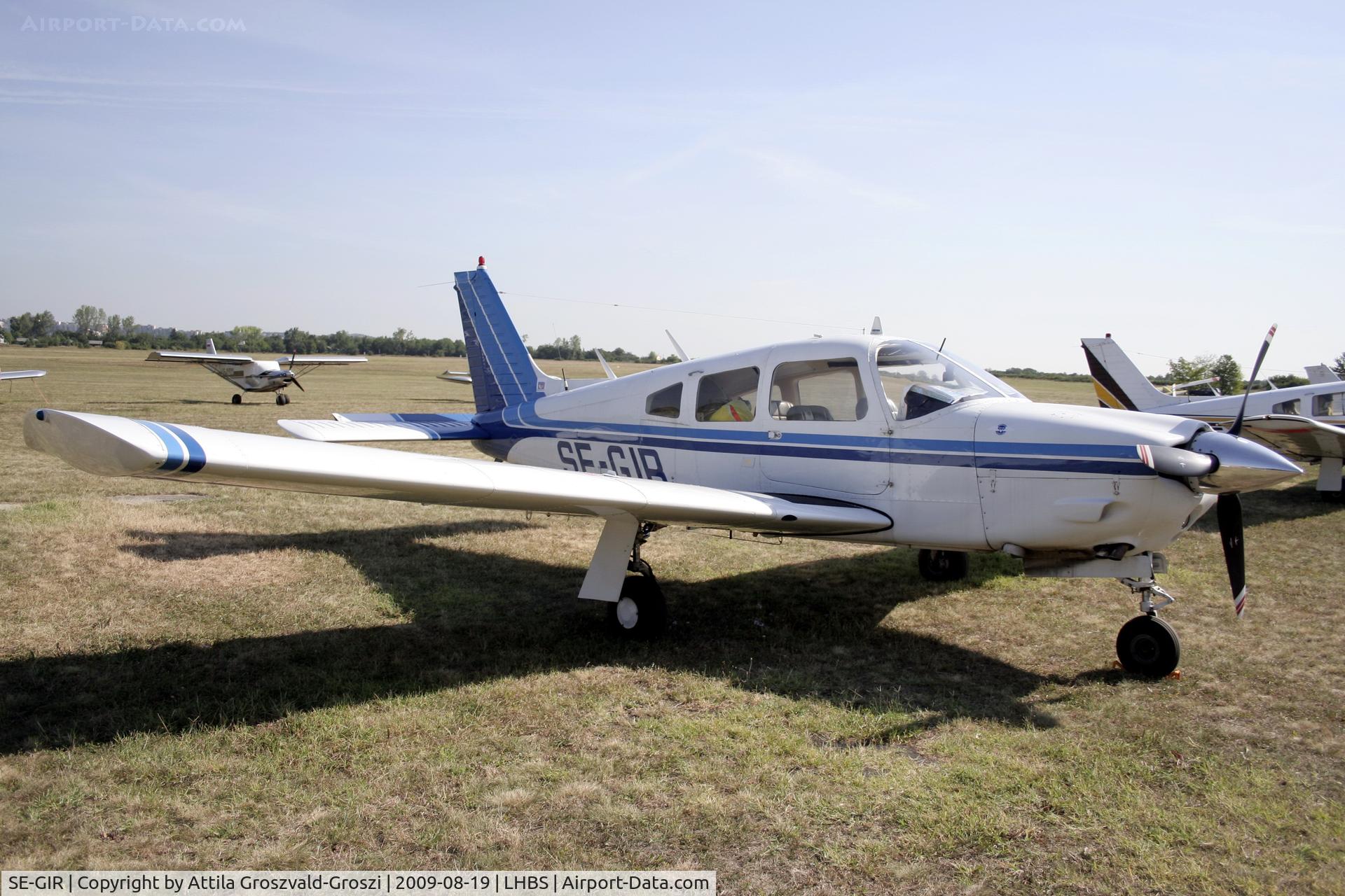SE-GIR, 1975 Piper PA-28R-200 Arrow C/N 28R-7535140, Budaörs-Airport  Hungary-LHBS