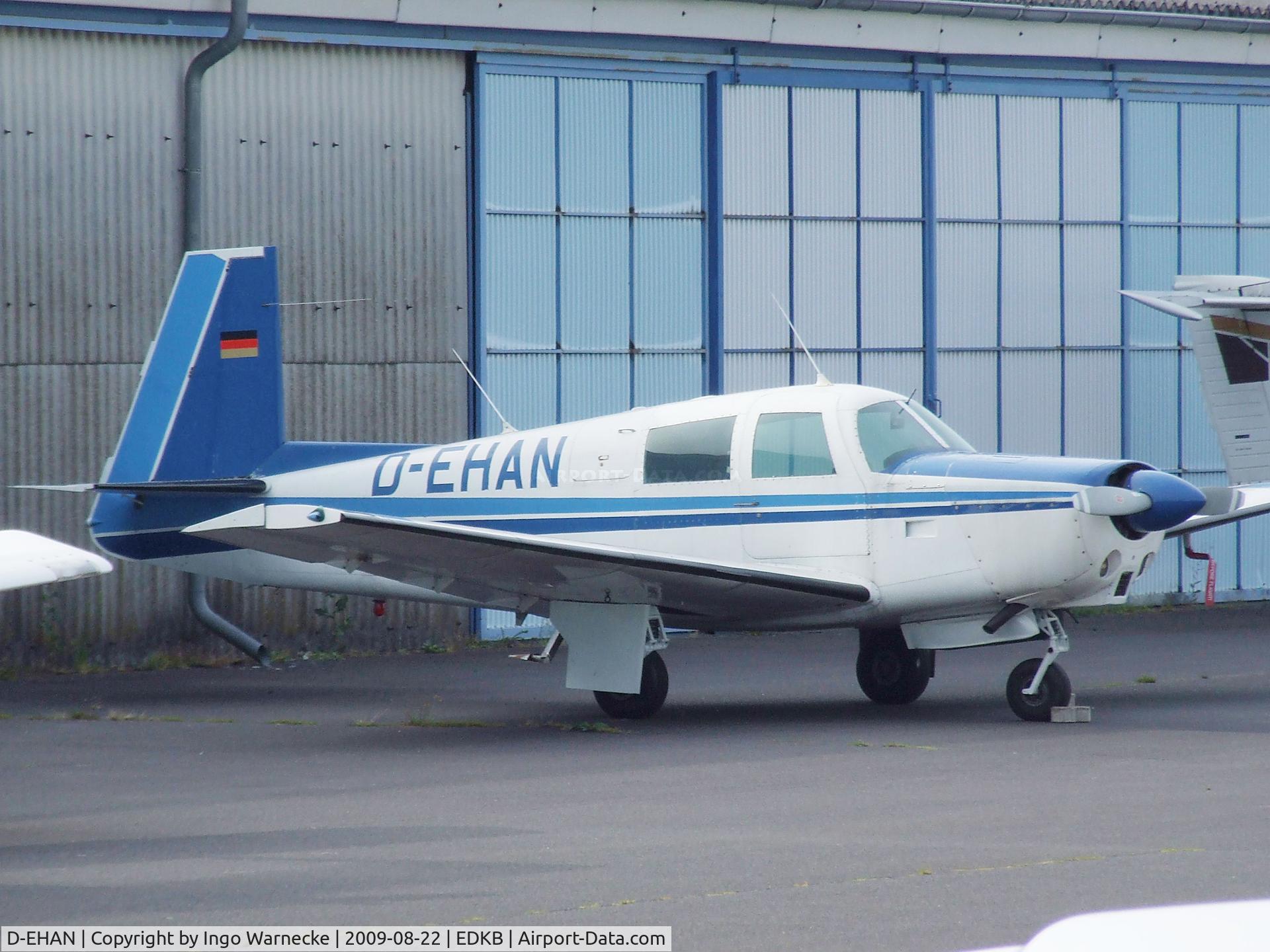 D-EHAN, 1966 Mooney M20C Ranger C/N 3314, Mooney M20C-21 at the Bonn-Hangelar centennial jubilee airshow