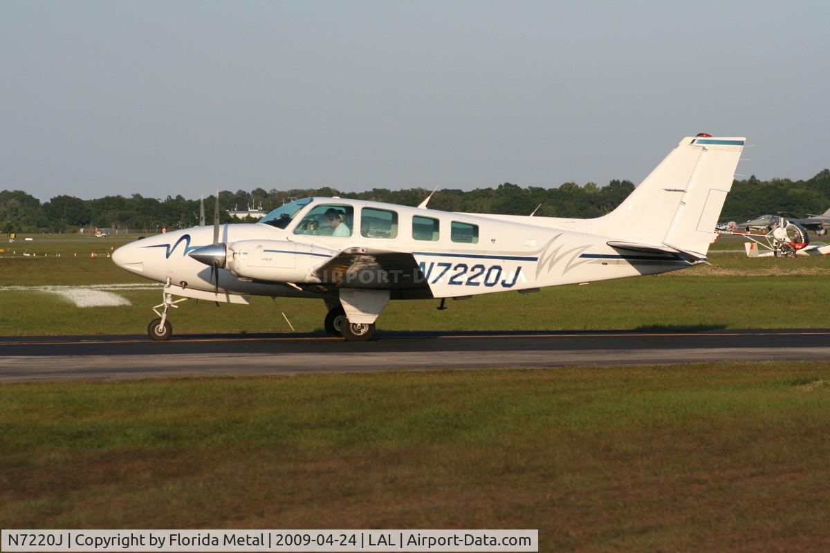N7220J, 1984 Beech 58 Baron C/N TH-1449, Beech 58 Baron