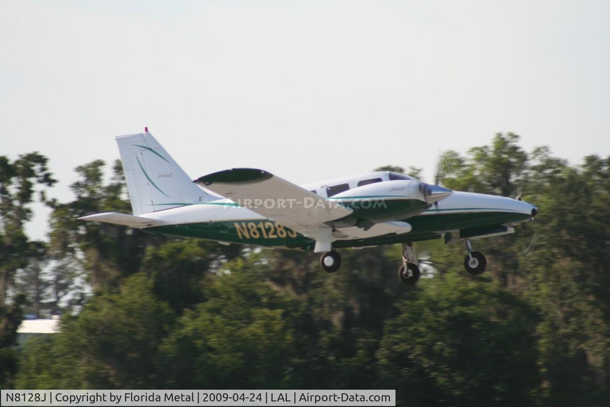 N8128J, 1979 Piper PA-34-200T C/N 34-8070036, Piper PA-34-200T