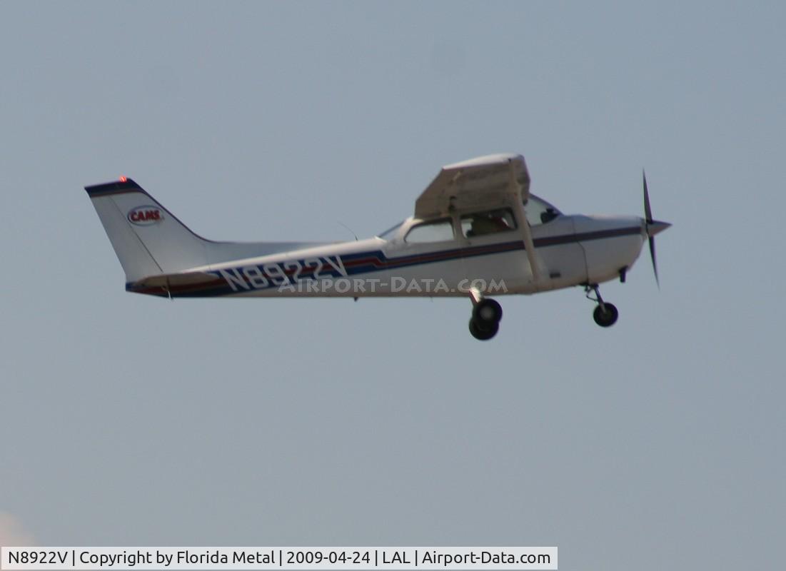 N8922V, 1974 Cessna 172M C/N 17264279, Cessna 172M