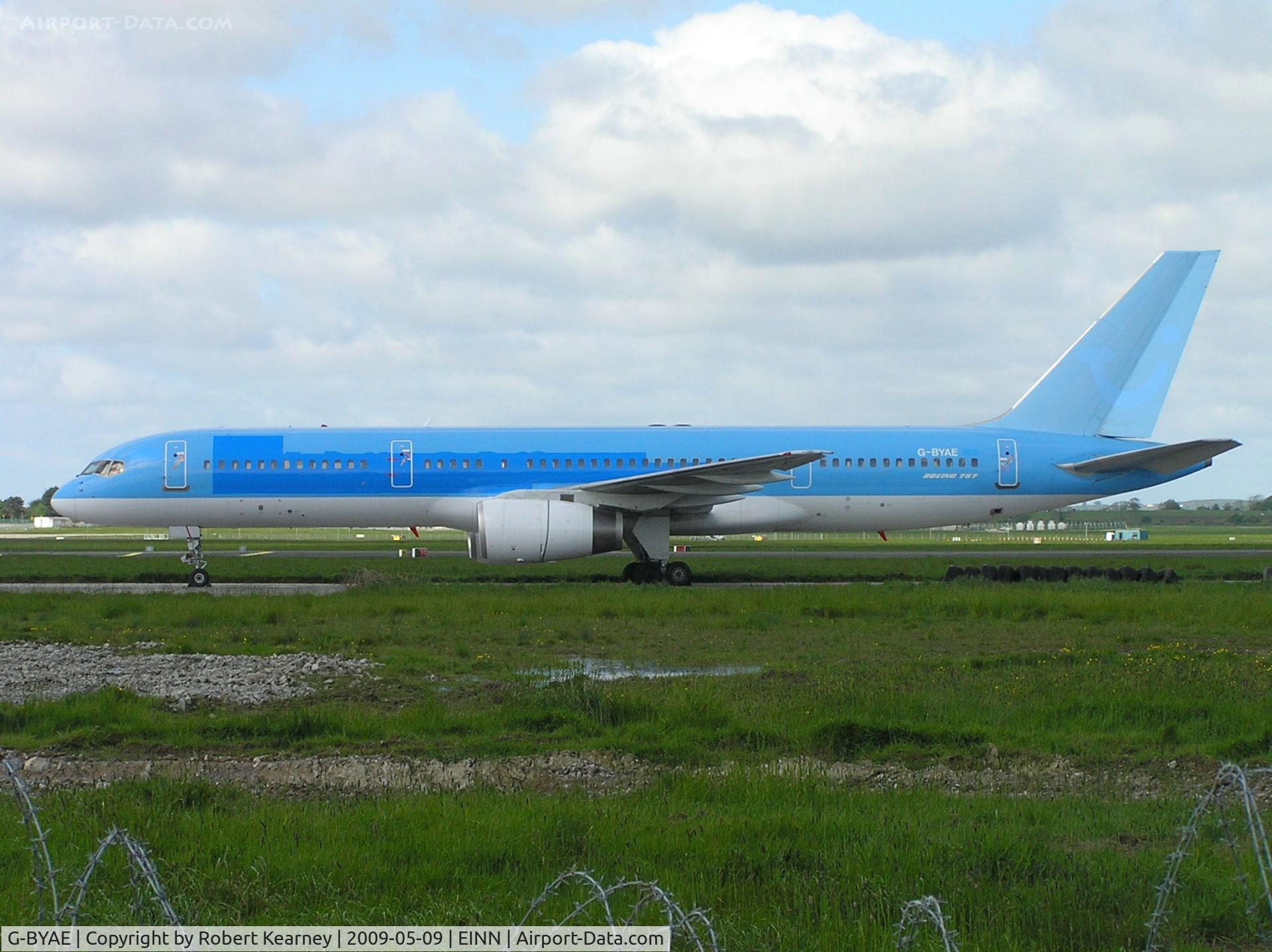 G-BYAE, 1992 Boeing 757-204 C/N 26964, ex TUI parked up