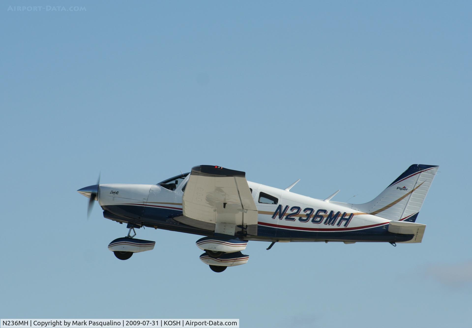 N236MH, 1981 Piper PA-28-236 Dakota C/N 28-8211009, Piper PA-28-236