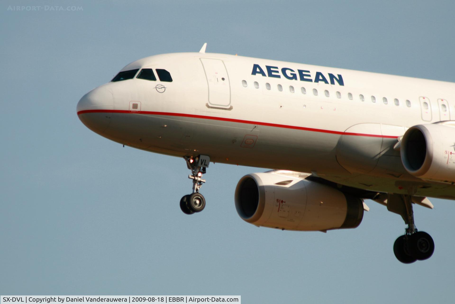 SX-DVL, 2008 Airbus A320-232 C/N 3423, Close-up