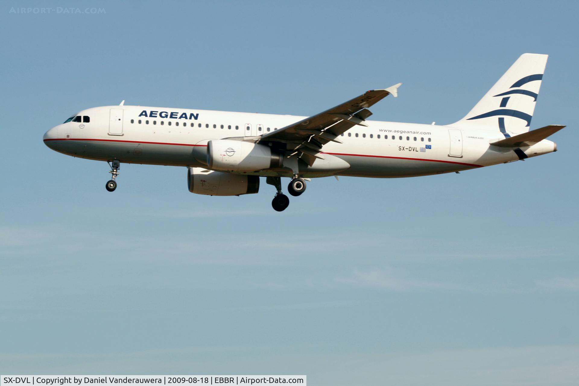 SX-DVL, 2008 Airbus A320-232 C/N 3423, flight A3 620 is descending to rwy 25L