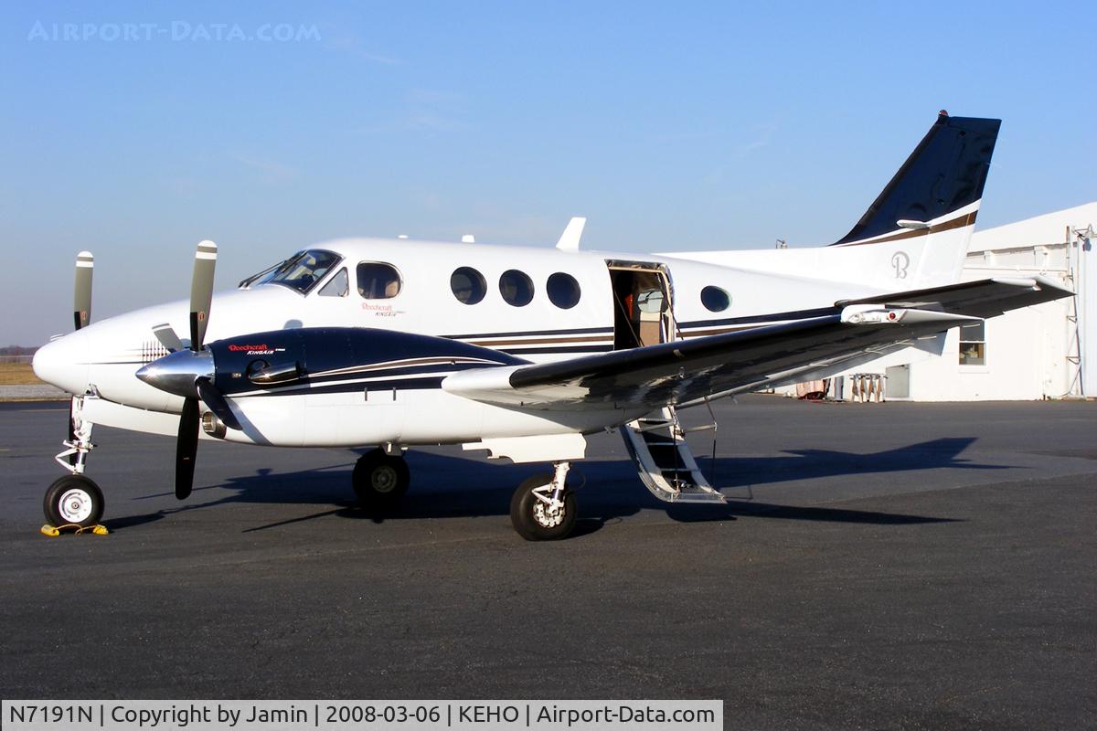 N7191N, Raytheon C90GT King Air C/N LJ-1791, As if one PT6 engine wasn't enough . . .